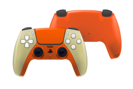 Modifizierter PS5 Controller mit goldenem Frontgehäuse und orangefarbenem Touchpad sowie schwarzen Paddles