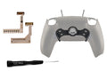 Hellgraue PS5 Controller Rückschale mit integriertem schwarzen 2er Scull V3 Paddle und Remapper Platinen