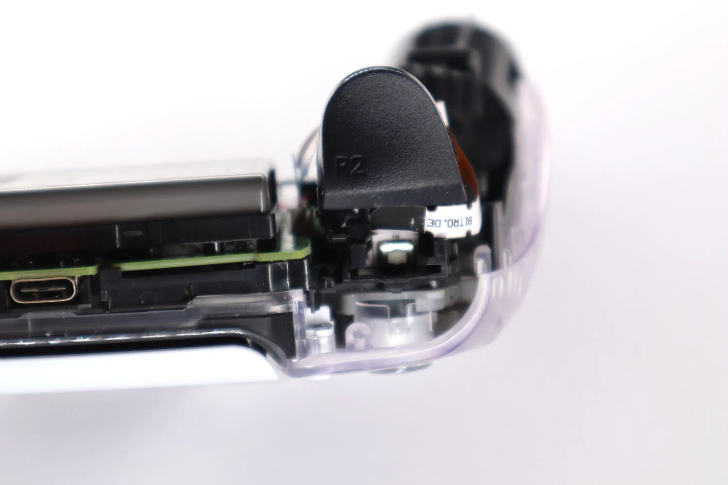 Smartbumper Flexkabel eingebaut im PS5 Controller L1 und R1 Bereich