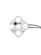 Weiße Leiterplatte mit acht roten LEDs und angelöteten Kabeln für PS5 Steuerkreuz