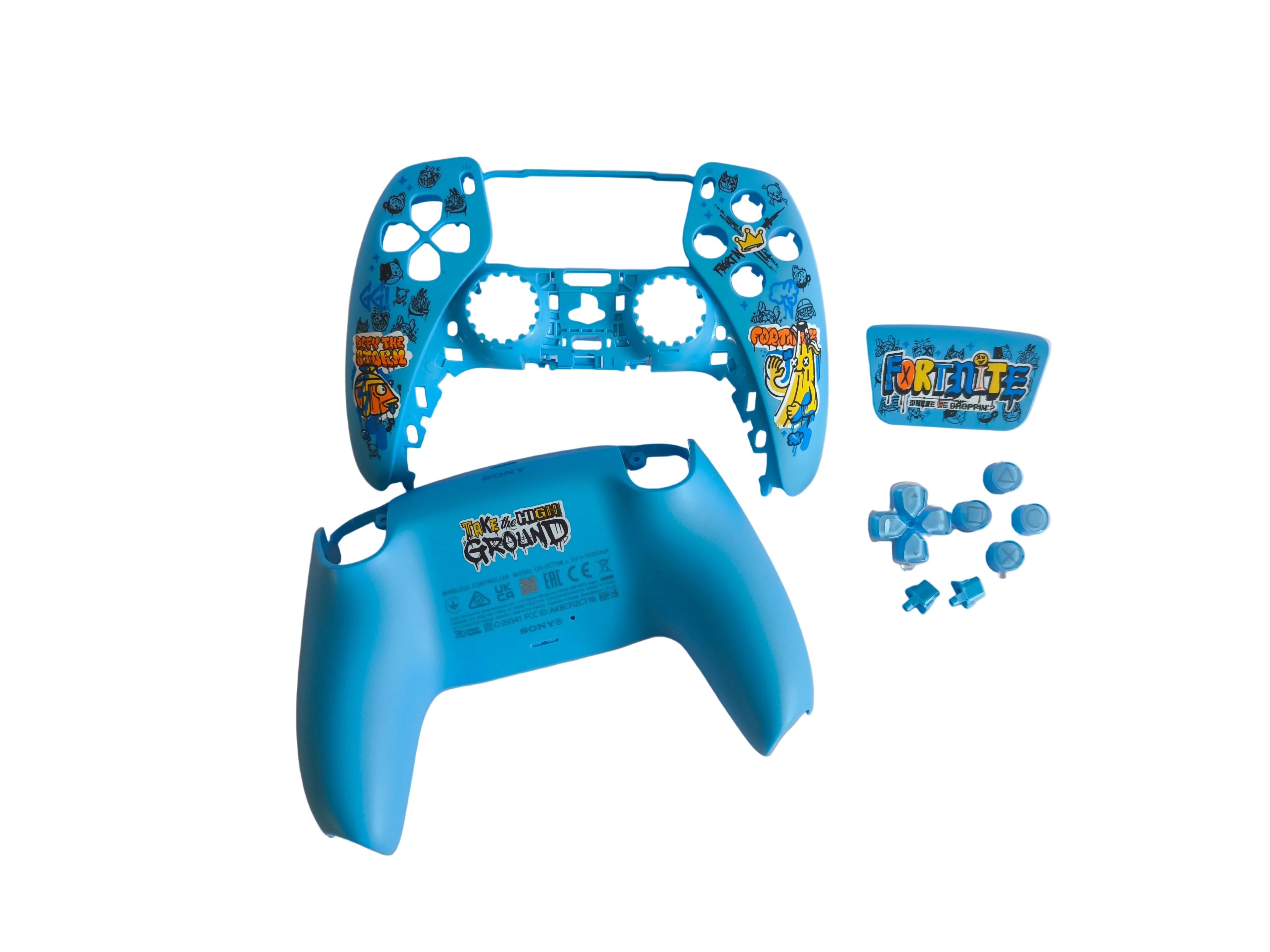 Zerlegtes hellblaues PS5 Fortnite Limited Edition Gehäuse mit Touchpad und Tasten
